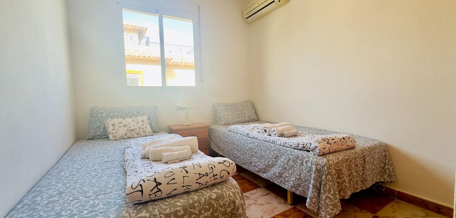 2 soverom Villa til salgs i Cabo Roig med svømmebasseng - € 240 000 (Ref: 9401068)