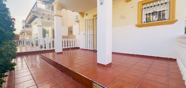 2 soverom Villa til salgs i Cabo Roig, Orihuela med svømmebasseng - € 230 000 (Ref: 9401068)
