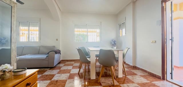 2 soverom Villa til salgs i Cabo Roig, Orihuela med svømmebasseng - € 230 000 (Ref: 9401068)