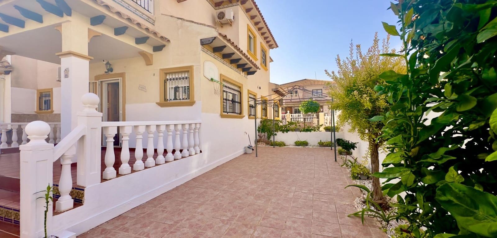 2 soverom Villa til salgs i Cabo Roig med svømmebasseng - € 240 000 (Ref: 9401068)