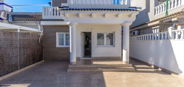 3 soveværelse Villa til salg i El Chaparral, Torrevieja - € 230.000 (Ref: 9411354)