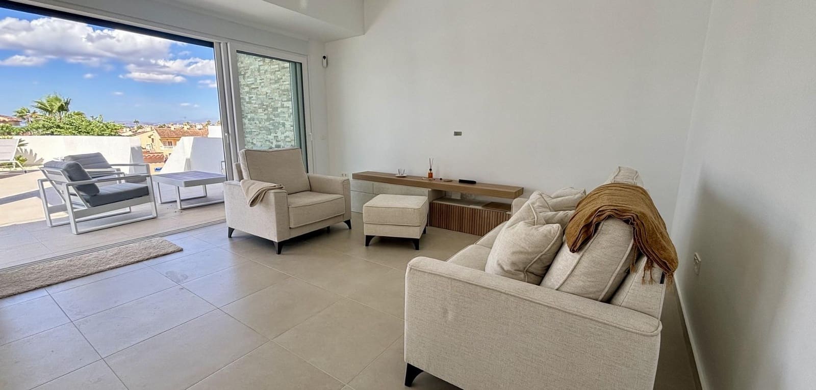 3 soveværelse Villa til salg i Rojales med swimmingpool - € 472.913 (Ref: 9417474)