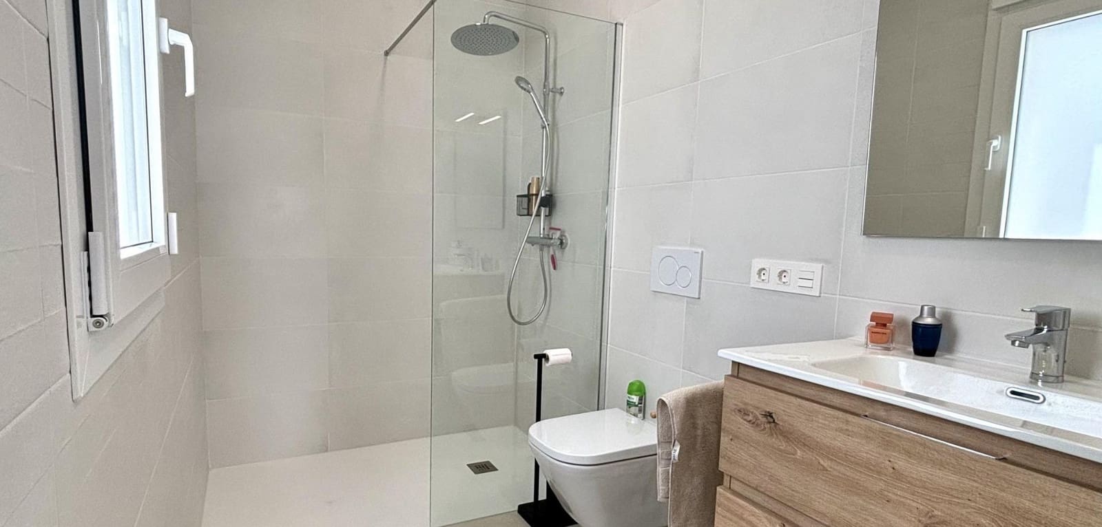 3 soveværelse Villa til salg i Rojales med swimmingpool - € 472.913 (Ref: 9417474)