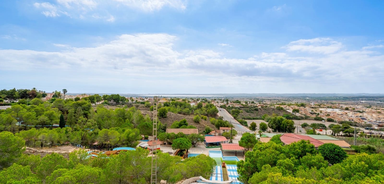 2 sypialnia Dom na sprzedaż w Ciudad Quesada z basenem - 195 000 € (Ref: 9417476)