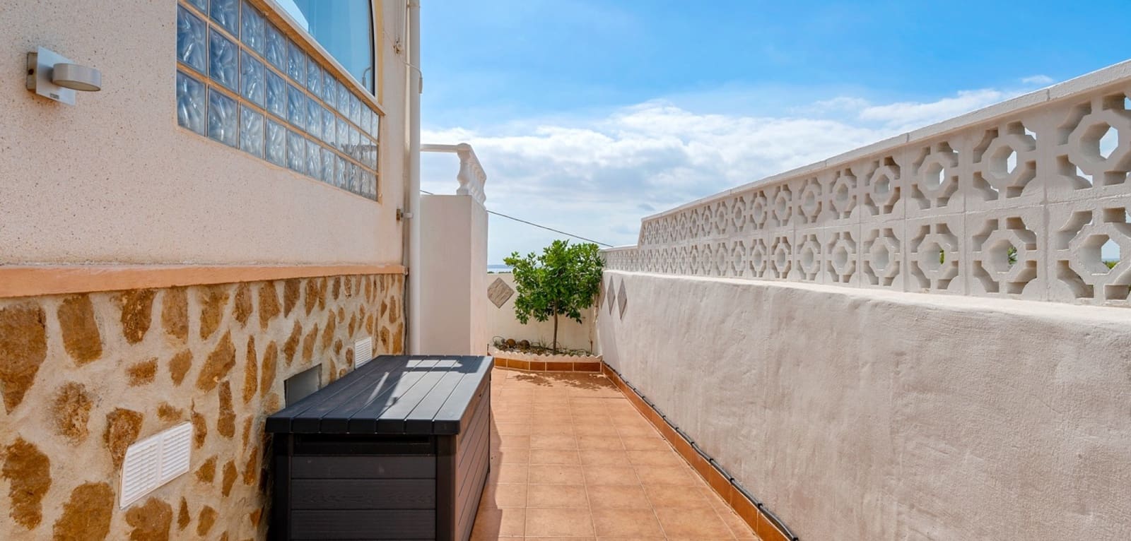 2 sypialnia Dom na sprzedaż w Ciudad Quesada z basenem - 195 000 € (Ref: 9417476)