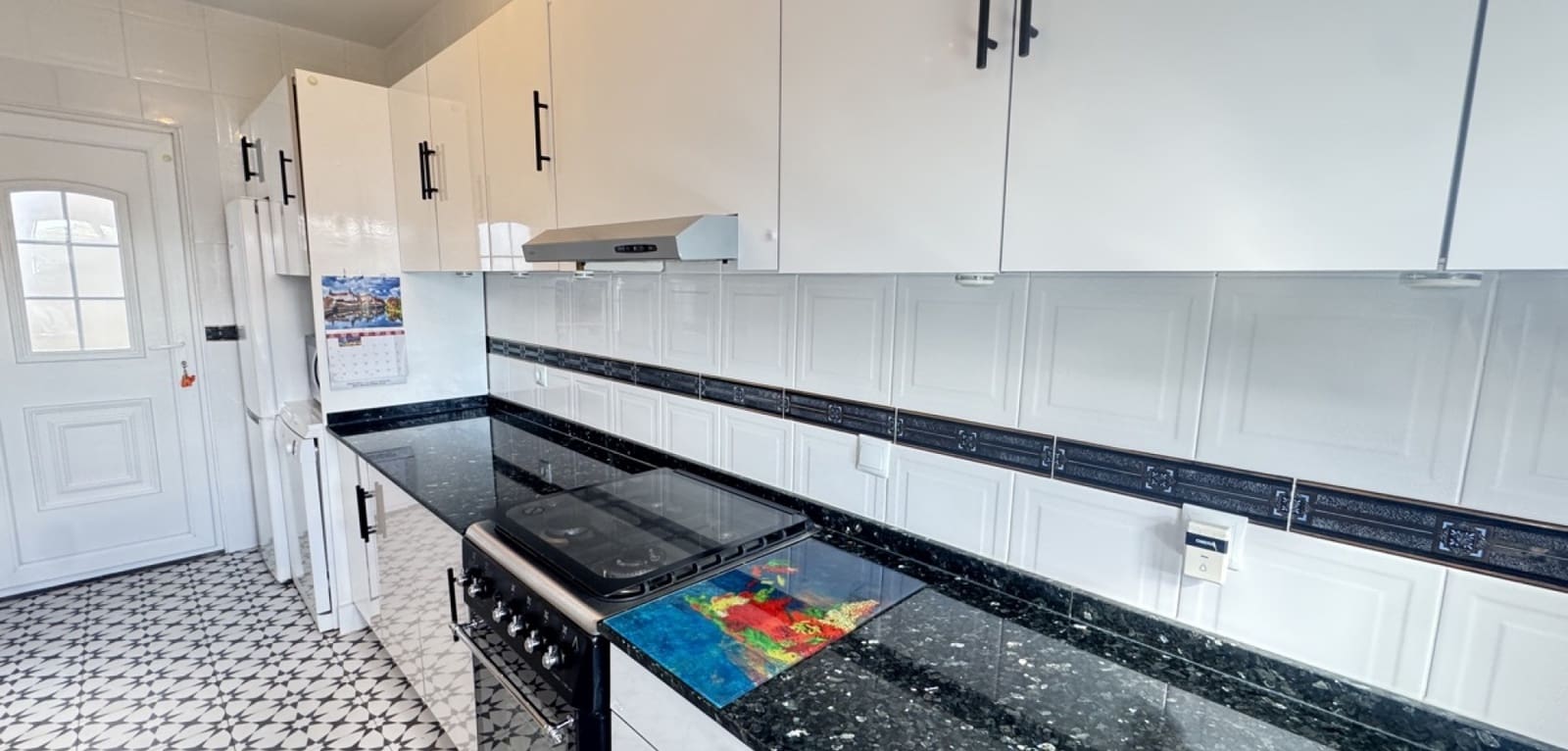 3 bedroom Villa for sale in Villamartin with pool - € 375,000 (Ref: 9417477)