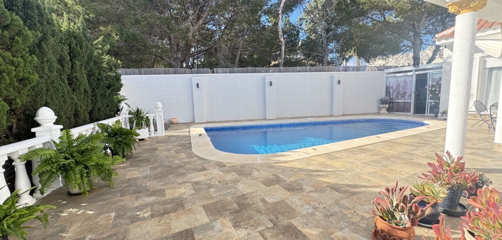 3 bedroom Villa for sale in Villamartin with pool - € 375,000 (Ref: 9417477)