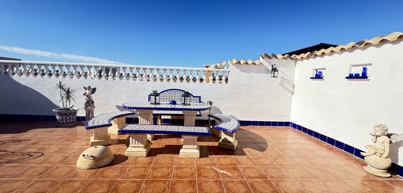 2 bedroom Apartment for sale in Los Altos with pool - € 179,995 (Ref: 9417478)