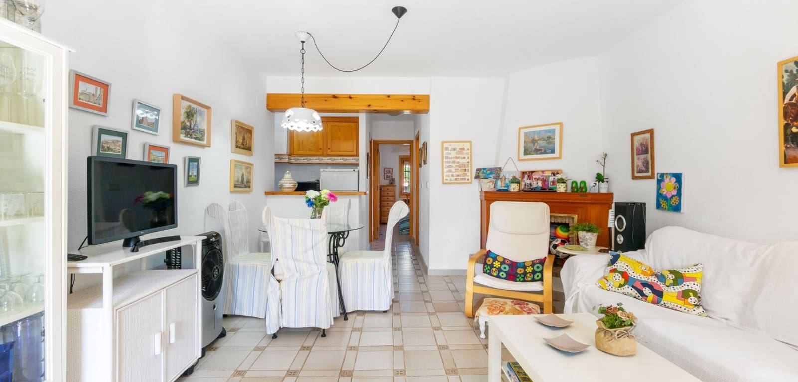 3 bedroom Apartment for sale in Villamartin with pool - € 199,000 (Ref: 9420069)