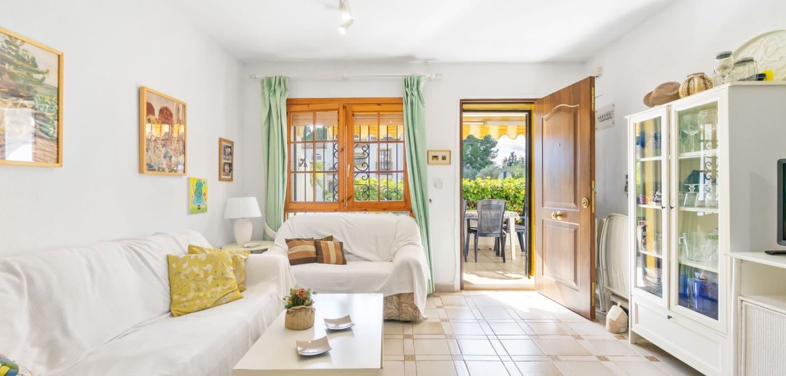 3 bedroom Apartment for sale in Villamartin with pool - € 199,000 (Ref: 9420069)