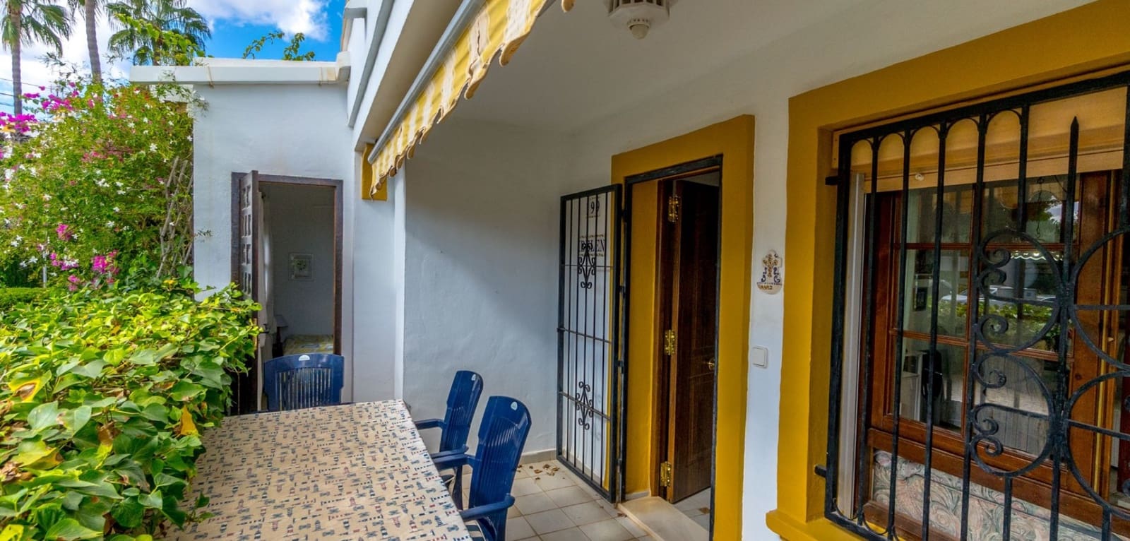 3 bedroom Apartment for sale in Villamartin with pool - € 199,000 (Ref: 9420069)