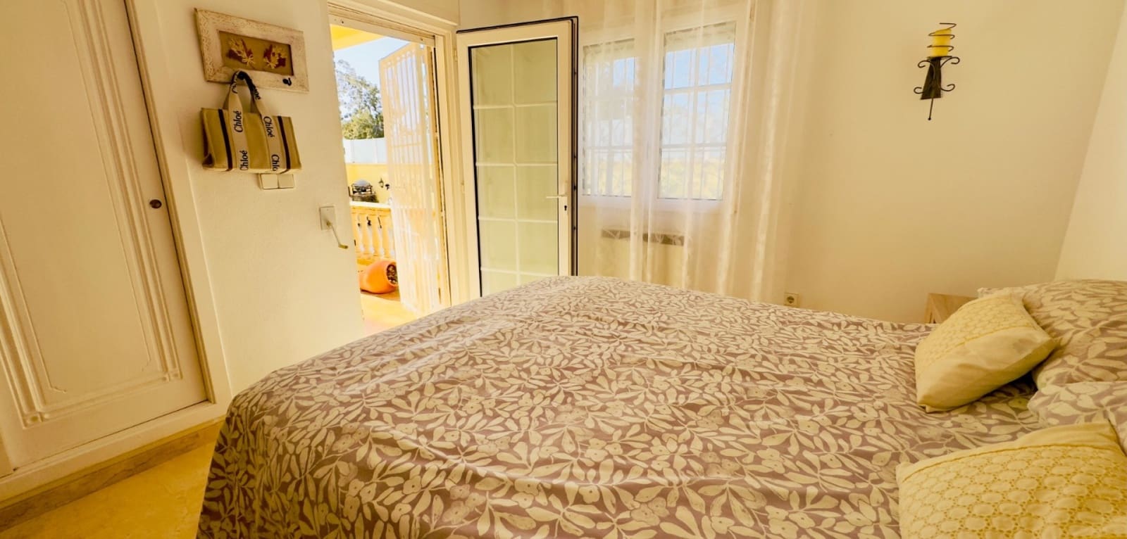 3 Zimmer Villa zu verkaufen in Playa Flamenca mit Pool - 372.000 € (Ref: 9420513)