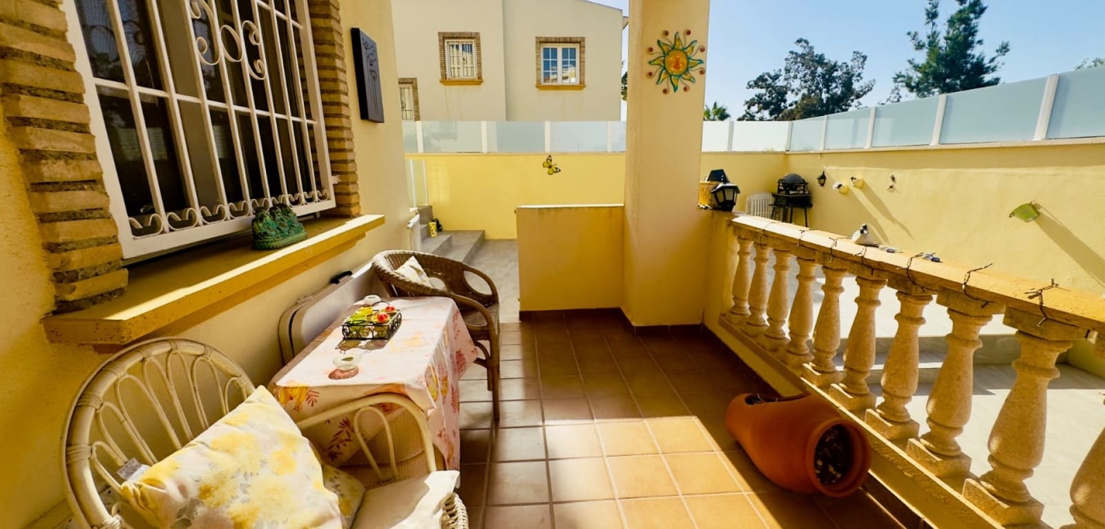 3 Zimmer Villa zu verkaufen in Playa Flamenca mit Pool - 372.000 € (Ref: 9420513)