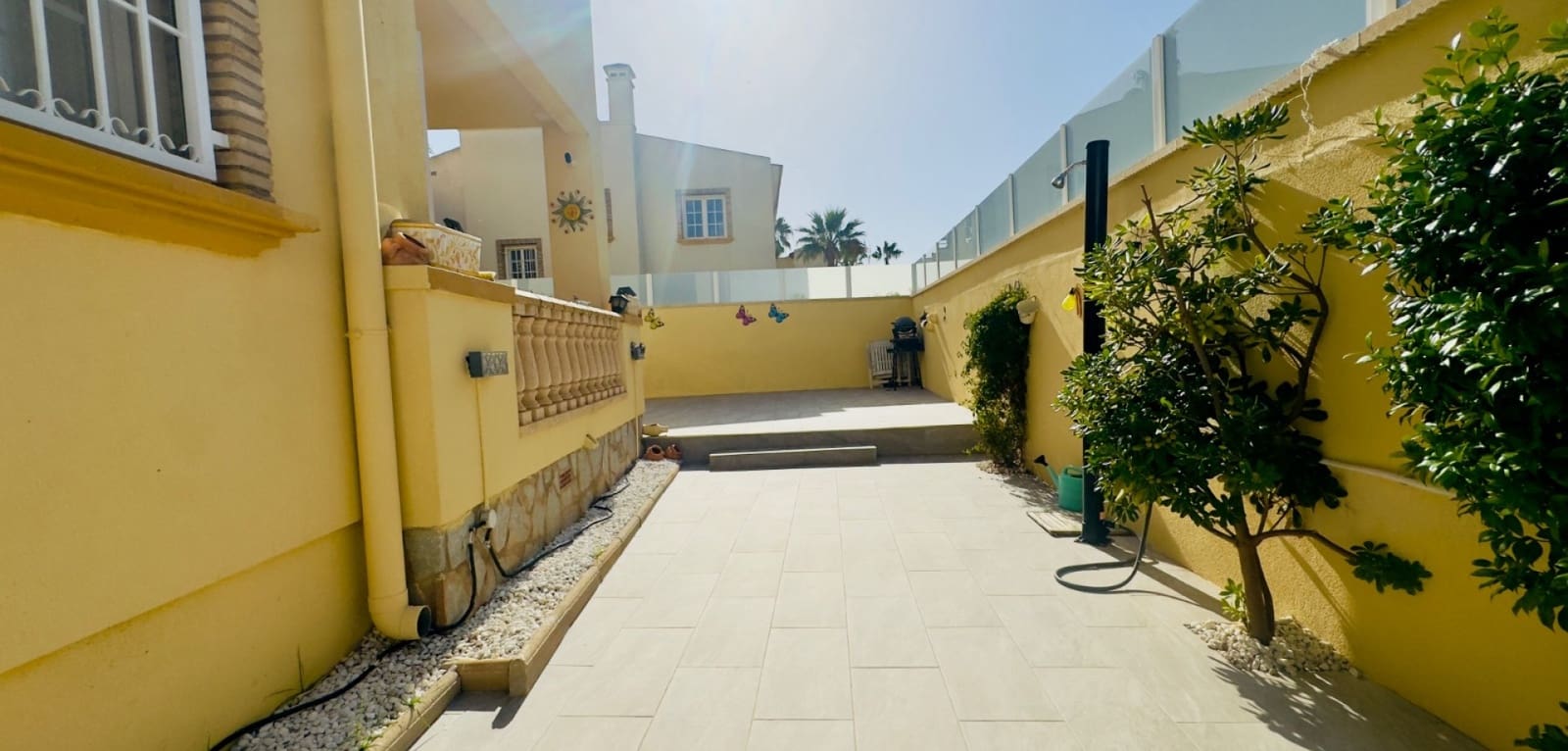 3 Zimmer Villa zu verkaufen in Playa Flamenca mit Pool - 372.000 € (Ref: 9420513)