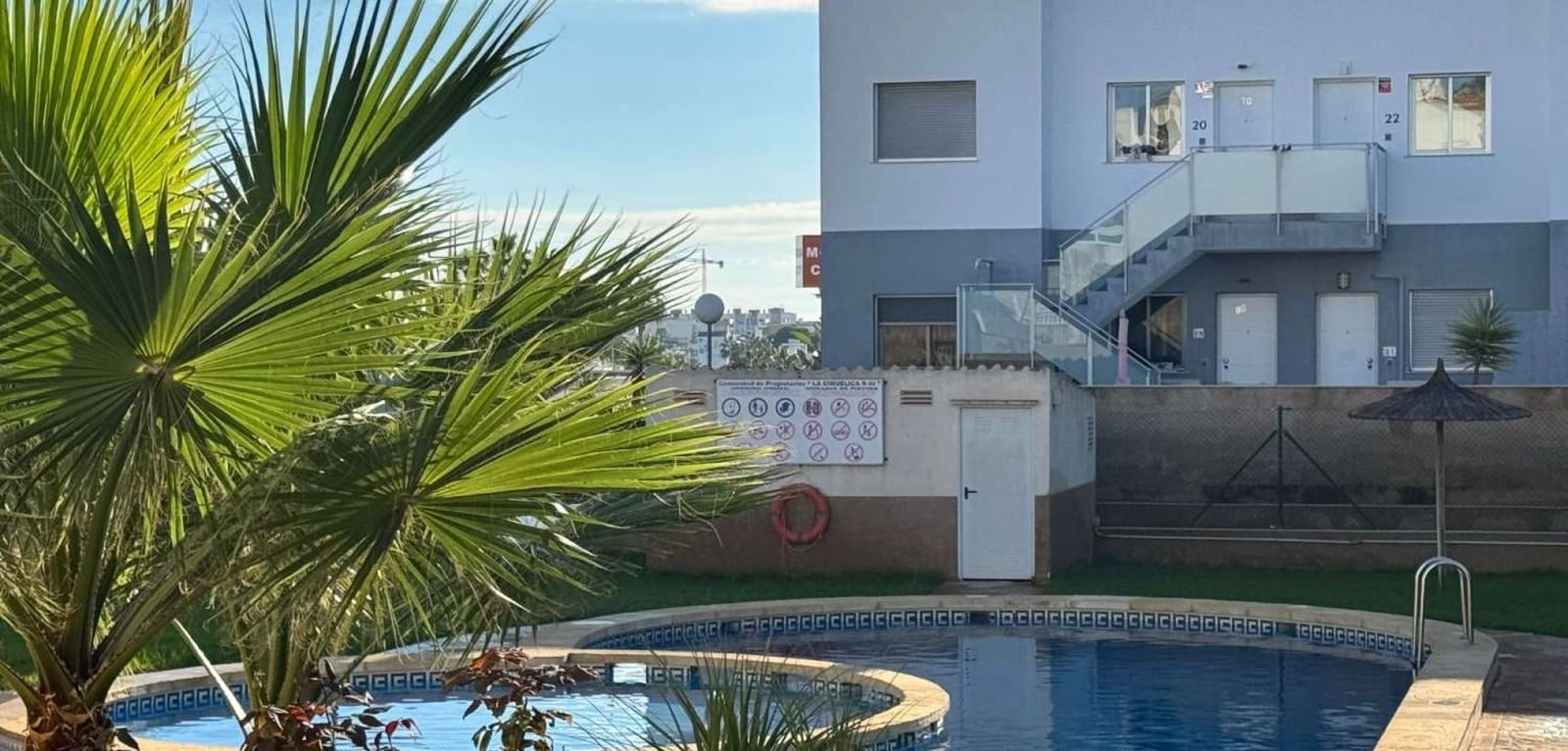 Apartamento de 2 habitaciones en Orihuela Costa en venta con piscina - 159.900 € (Ref: 9425815)