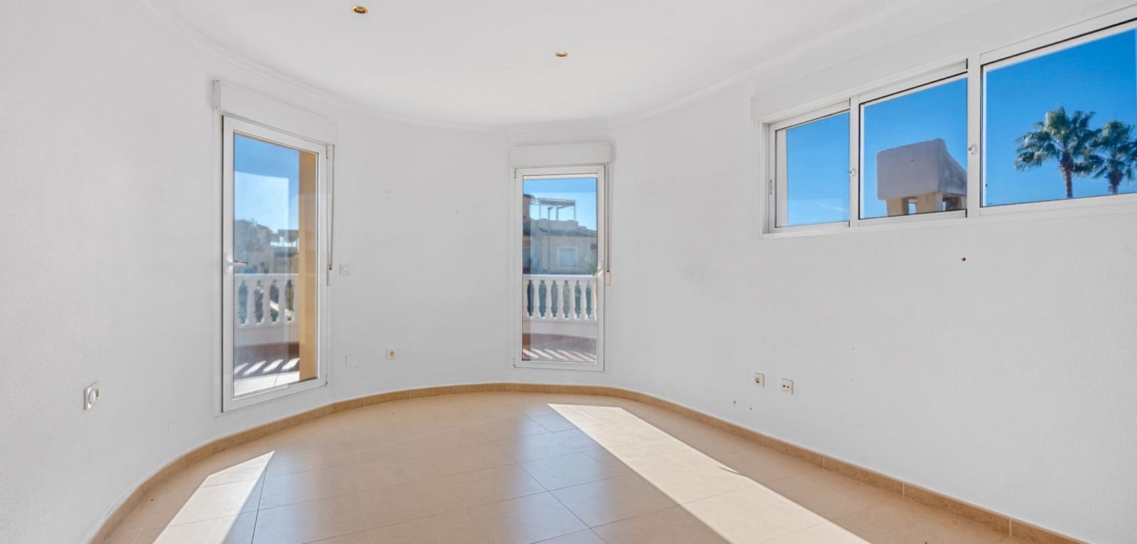 4 soveværelse Villa til salg i Rojales med swimmingpool - € 375.000 (Ref: 9425816)