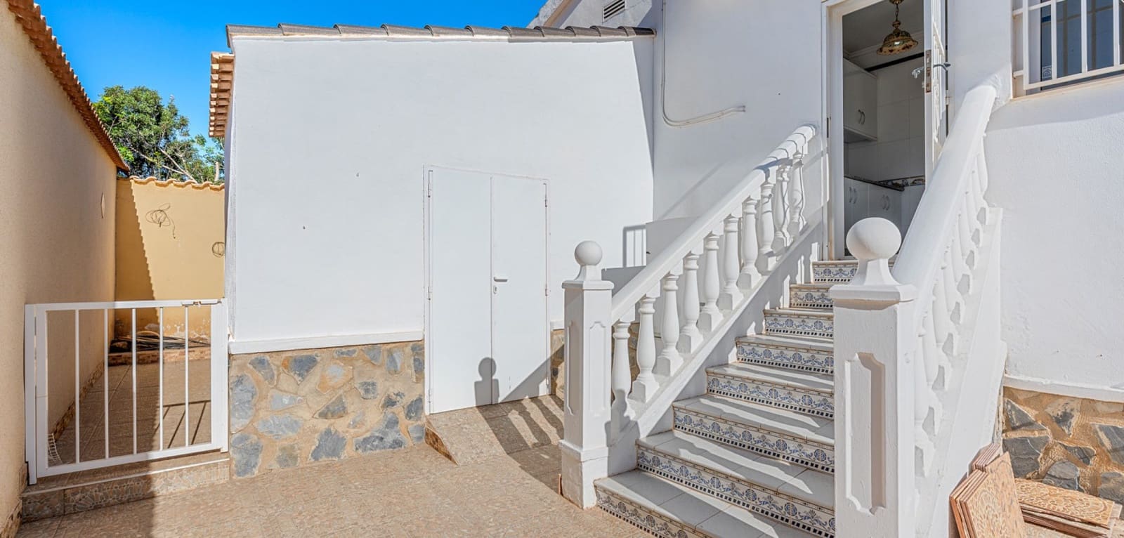 4 soveværelse Villa til salg i Rojales med swimmingpool - € 375.000 (Ref: 9425816)