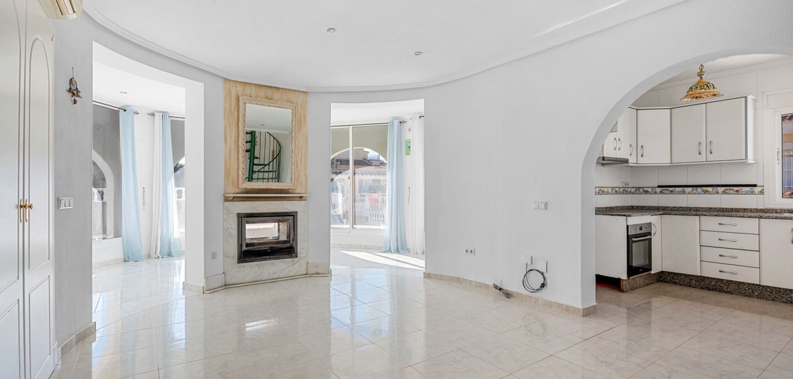 4 soveværelse Villa til salg i Rojales med swimmingpool - € 375.000 (Ref: 9425816)