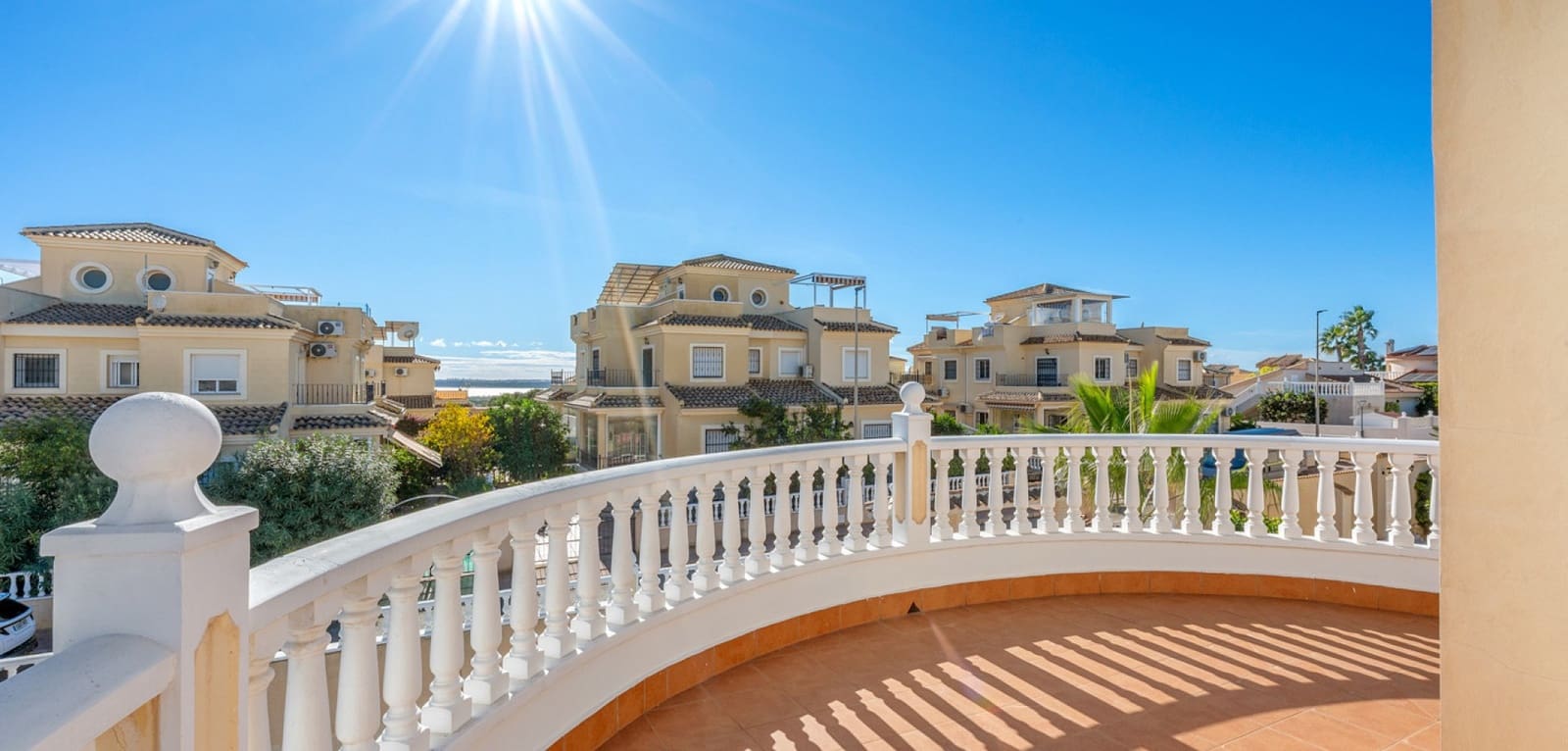 4 soveværelse Villa til salg i Rojales med swimmingpool - € 375.000 (Ref: 9425816)