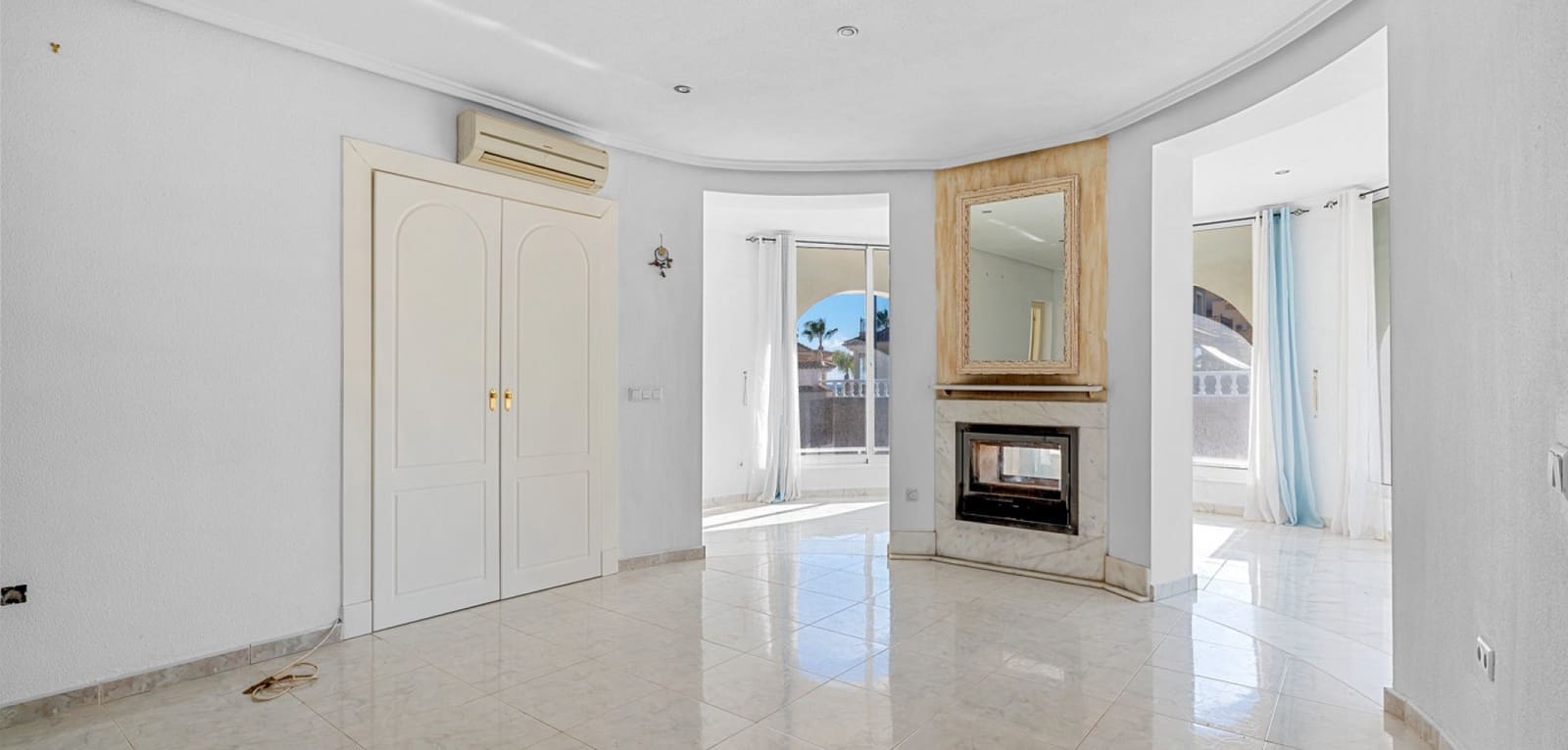 4 soveværelse Villa til salg i Rojales med swimmingpool - € 375.000 (Ref: 9425816)