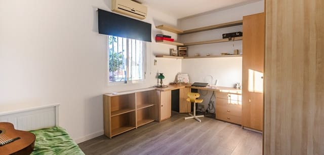 4 soverom Villa til salgs i Benferri - € 250 000 (Ref: 9425817)