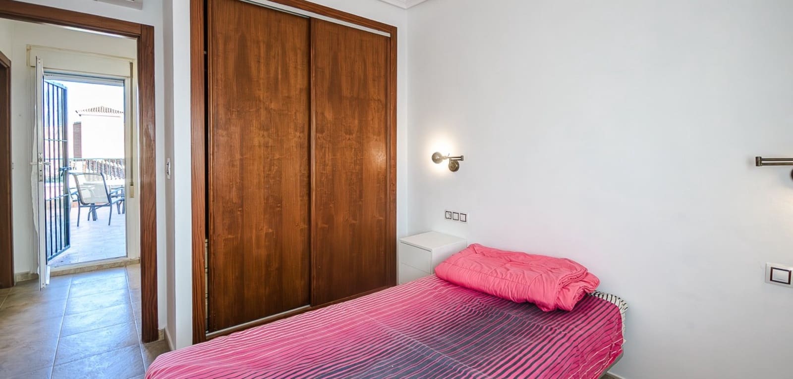 4 soverom Villa til salgs i Benferri - € 250 000 (Ref: 9425817)