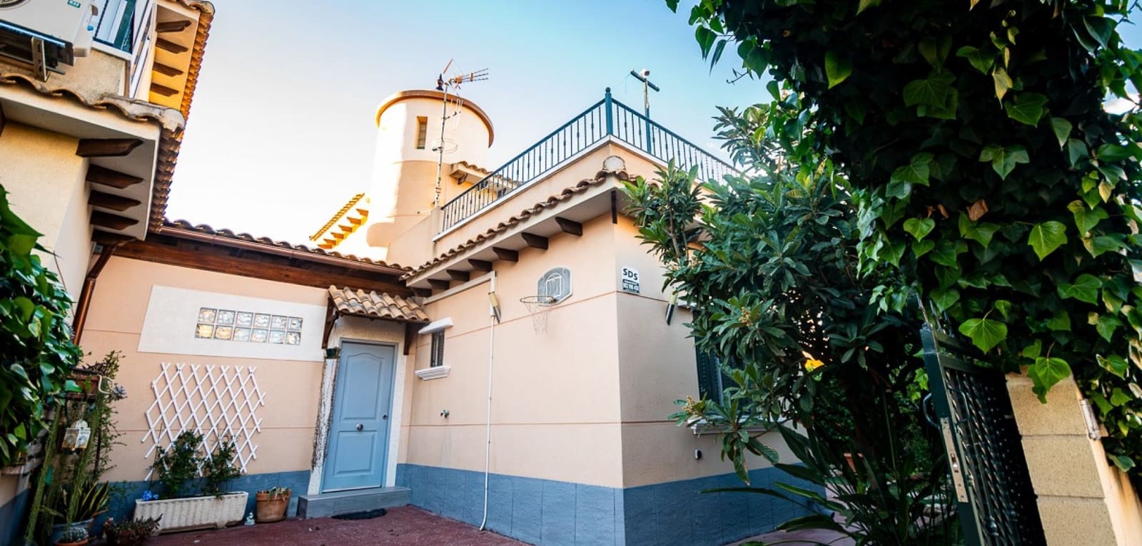 4 soverom Villa til salgs i Benferri - € 250 000 (Ref: 9425817)