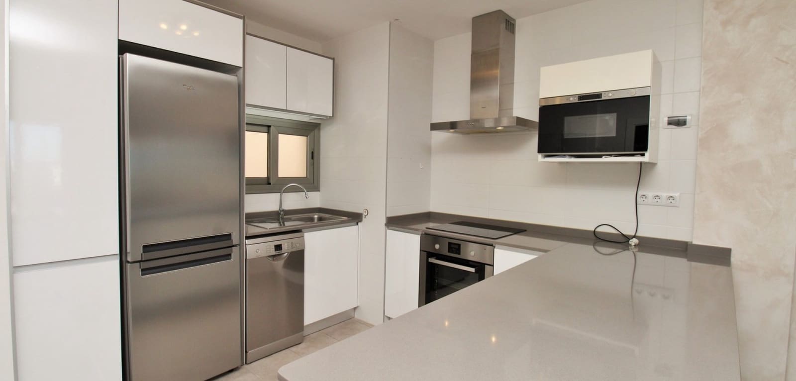 2 slaapkamer Appartement te koop in Los Dolses met zwembad - € 289.900 (Ref: 9428183)