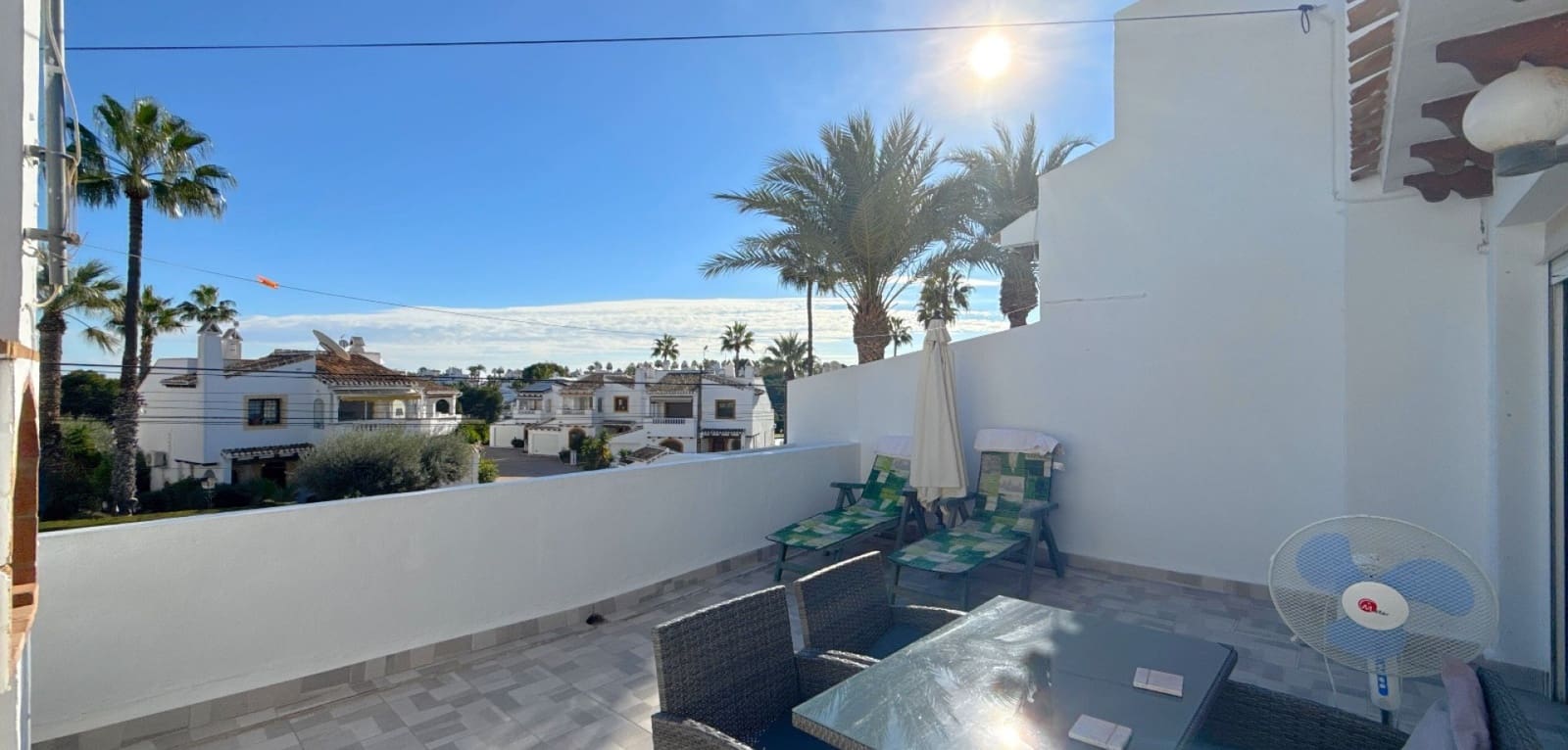 3 bedroom Townhouse for sale in Villamartin with pool - € 229,950 (Ref: 9428185)