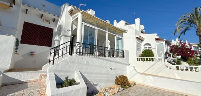 3 soverom Hus til salgs i Villamartin, Orihuela med svømmebasseng - € 229 950 (Ref: 9428185)