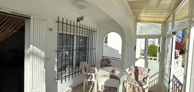 3 soverom Hus til salgs i Villamartin, Orihuela med svømmebasseng - € 229 950 (Ref: 9428185)