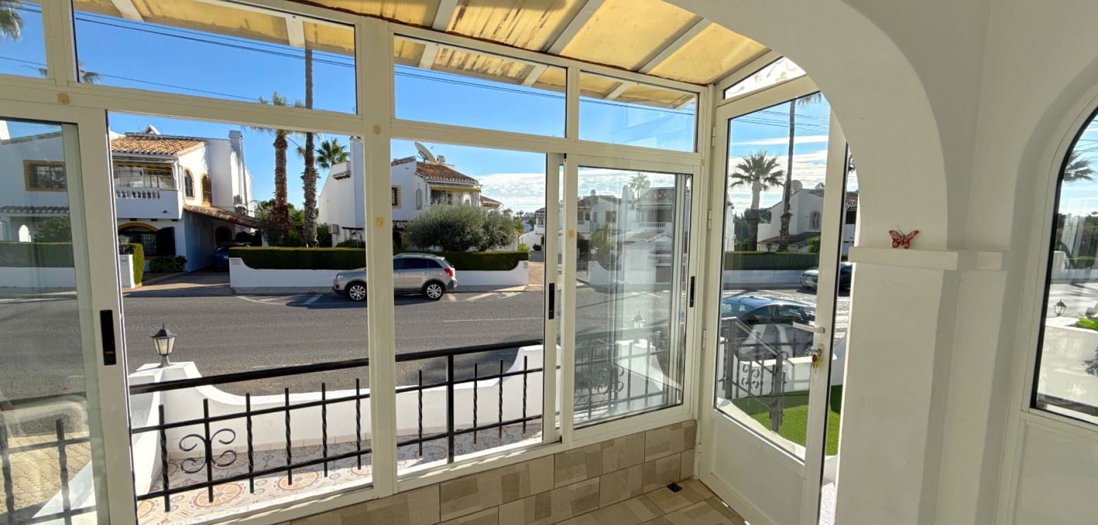 3 bedroom Townhouse for sale in Villamartin with pool - € 229,950 (Ref: 9428185)