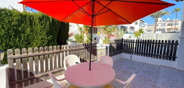 3 soverom Hus til salgs i Villamartin, Orihuela med svømmebasseng - € 229 950 (Ref: 9428185)