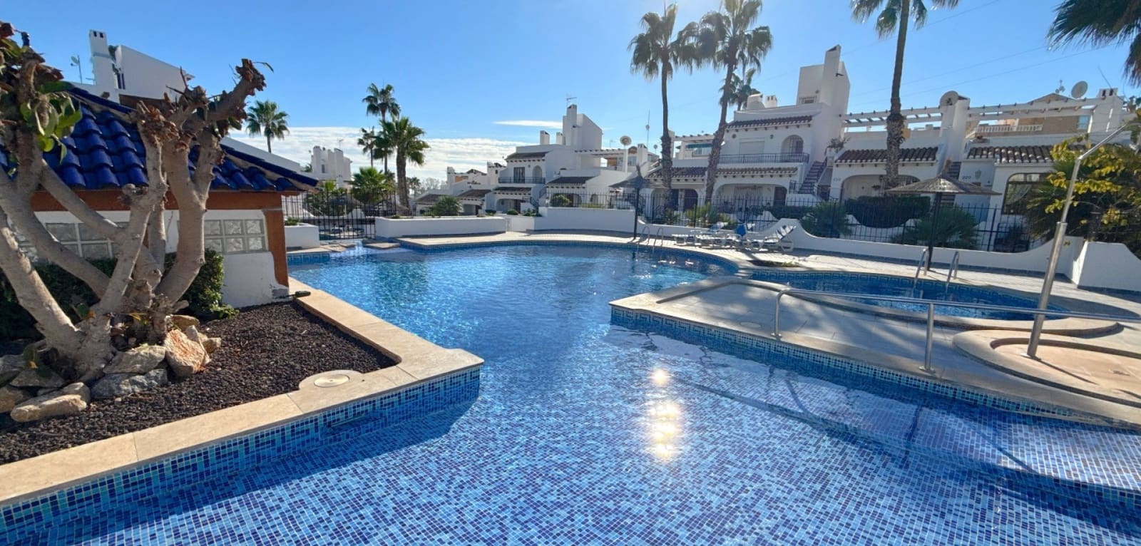 3 bedroom Townhouse for sale in Villamartin with pool - € 229,950 (Ref: 9428185)