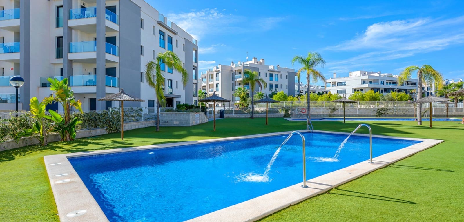 2 bedroom Apartment for sale in Villamartin with pool - € 239,000 (Ref: 9436270)