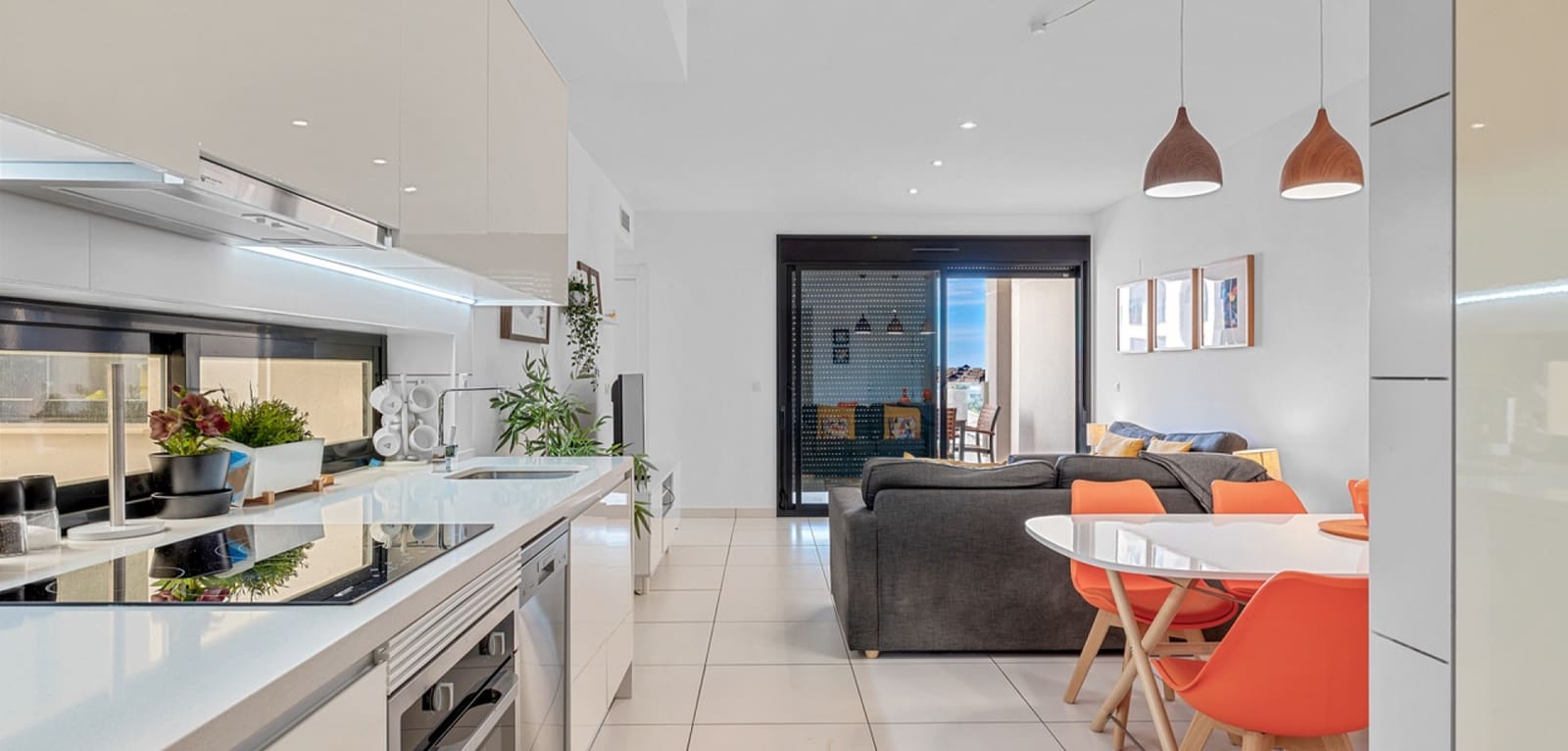 2 bedroom Apartment for sale in Villamartin with pool - € 239,000 (Ref: 9436270)