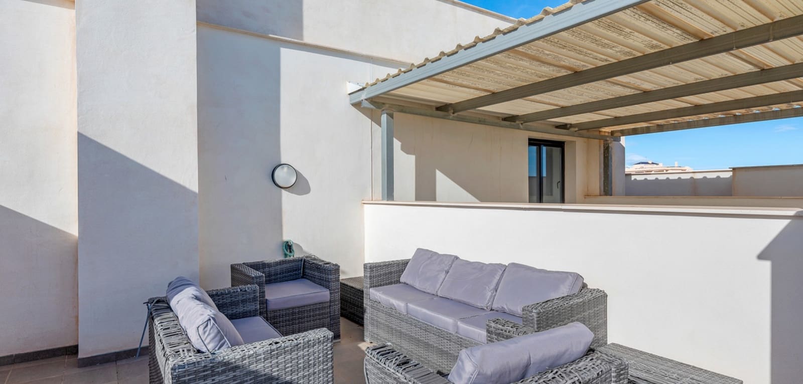 2 bedroom Apartment for sale in Villamartin with pool - € 239,000 (Ref: 9436270)