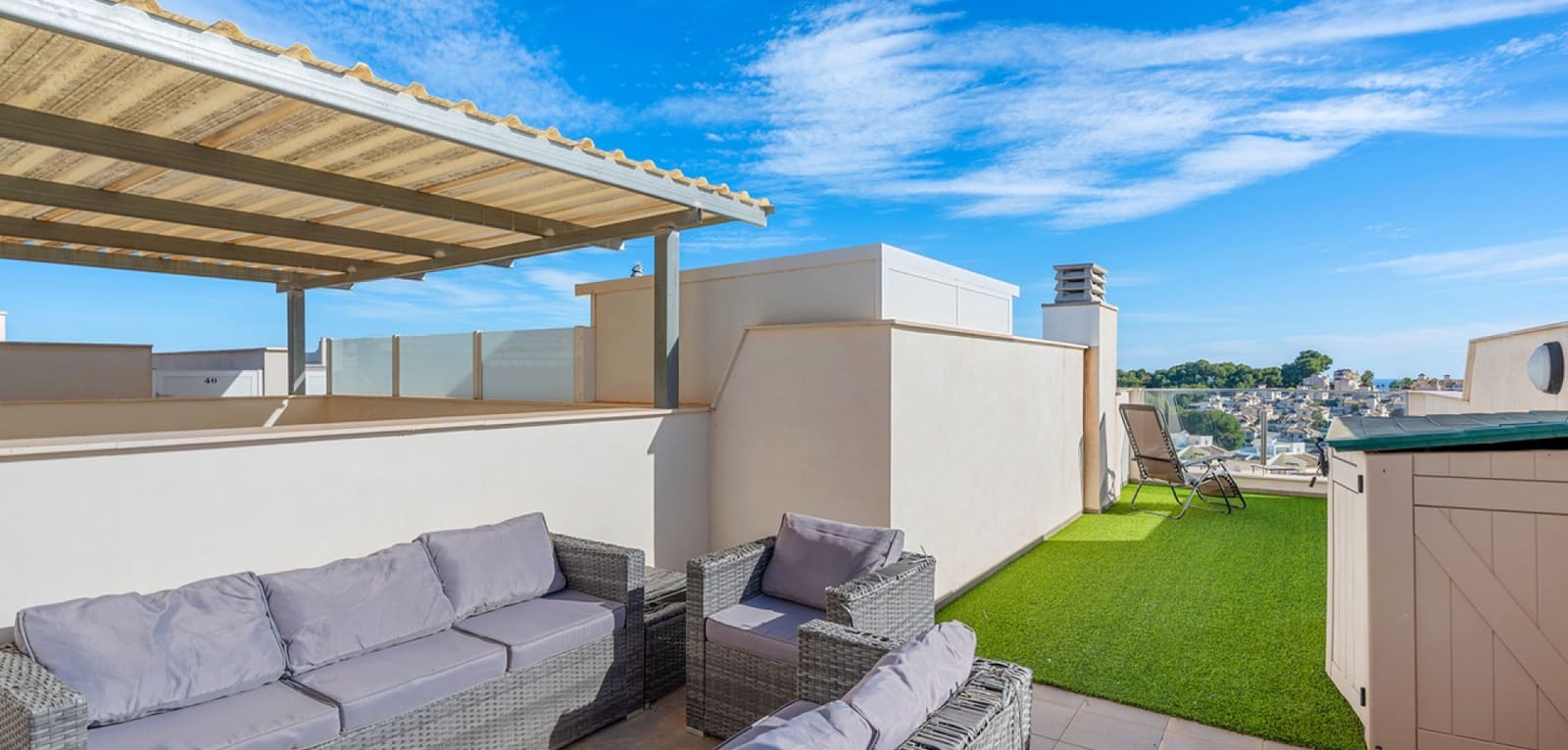 2 bedroom Apartment for sale in Villamartin with pool - € 239,000 (Ref: 9436270)