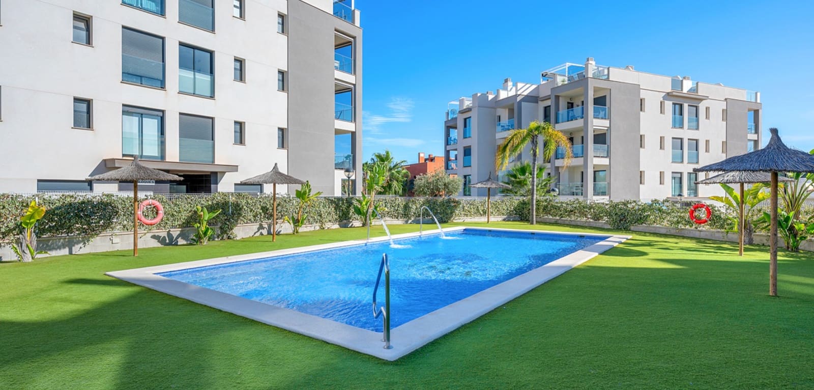 2 bedroom Apartment for sale in Villamartin with pool - € 239,000 (Ref: 9436270)