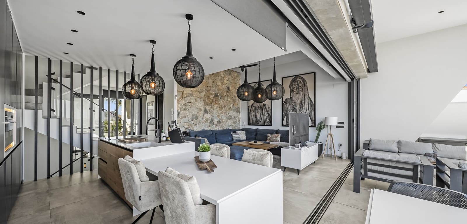 4 sypialnia Willa na sprzedaż w Ciudad Quesada z basenem - 749 000 € (Ref: 9436272)