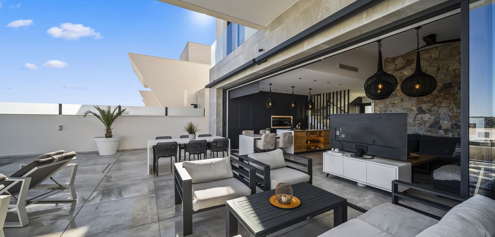 4 sypialnia Willa na sprzedaż w Ciudad Quesada z basenem - 749 000 € (Ref: 9436272)