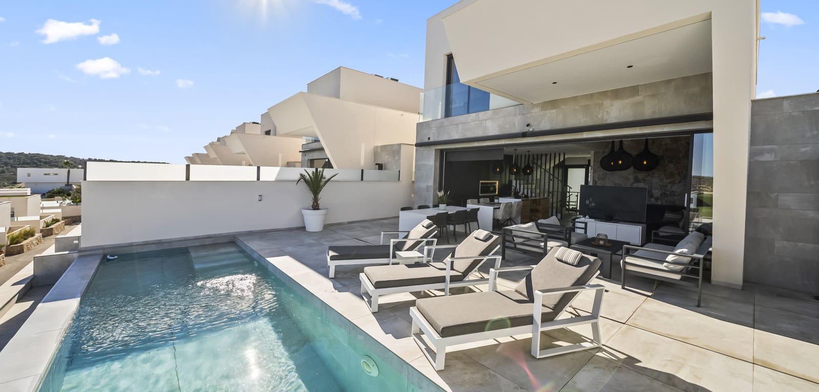 4 sypialnia Willa na sprzedaż w Ciudad Quesada z basenem - 749 000 € (Ref: 9436272)