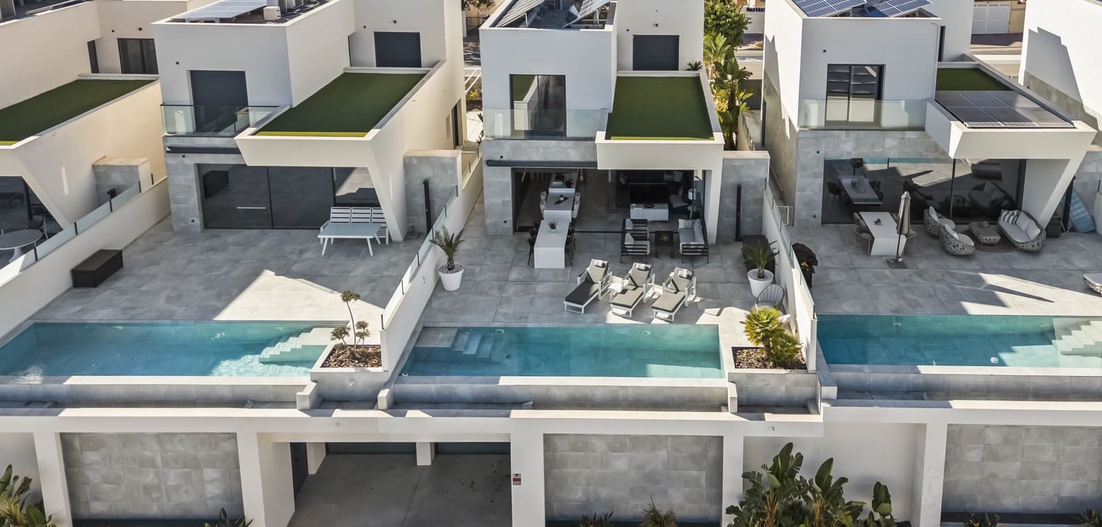 4 sypialnia Willa na sprzedaż w Ciudad Quesada z basenem - 749 000 € (Ref: 9436272)