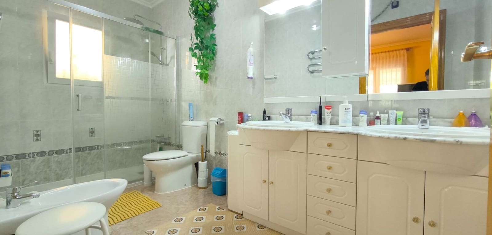 3 quarto Moradia para venda em Playa Flamenca com piscina - 570 000 € (Ref: 9436273)