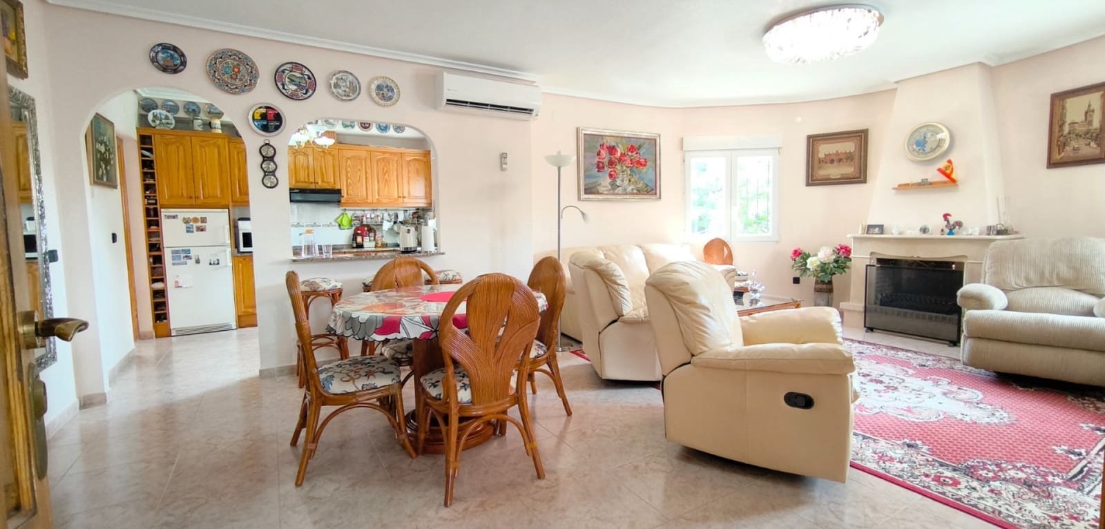 3 quarto Moradia para venda em Playa Flamenca com piscina - 570 000 € (Ref: 9436273)