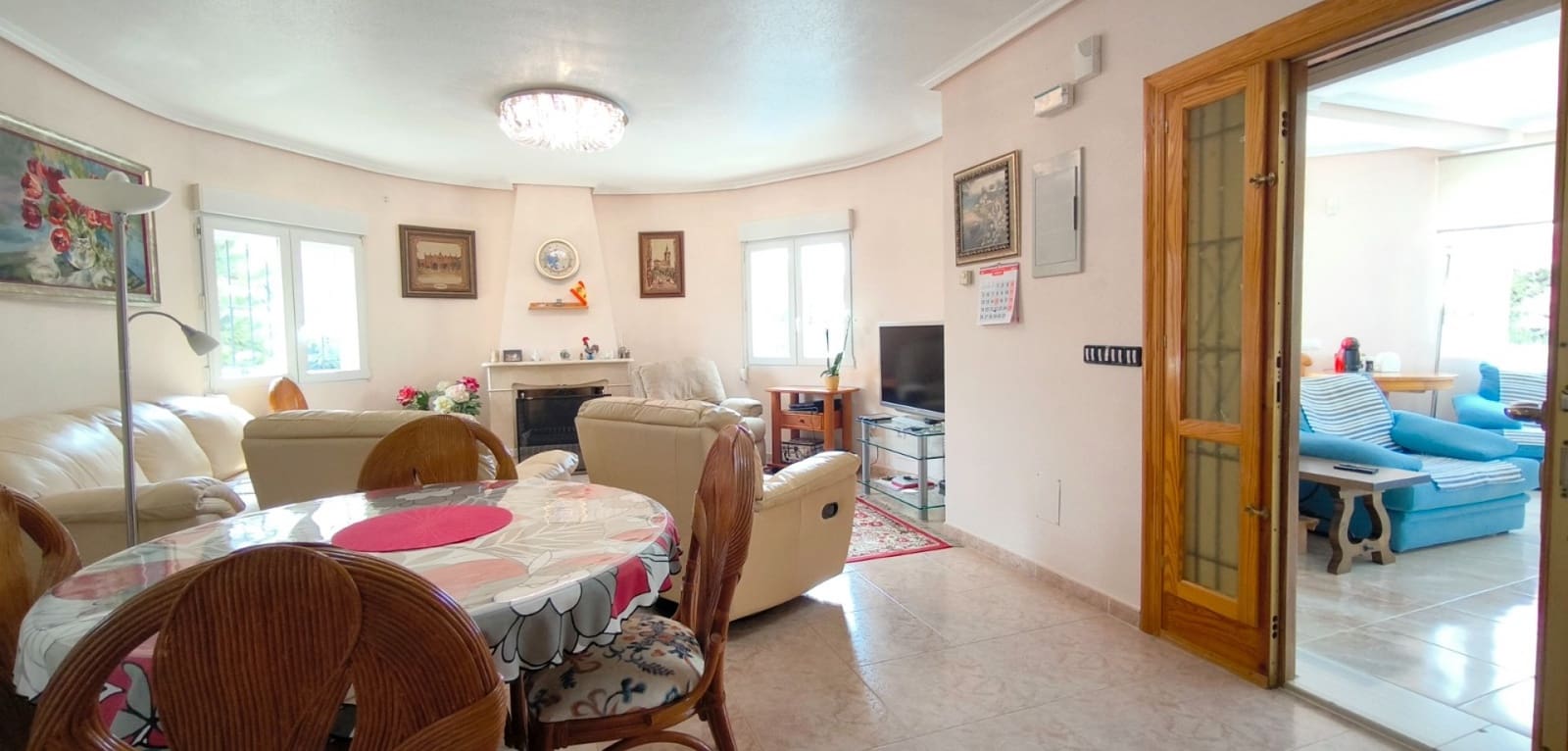 3 quarto Moradia para venda em Playa Flamenca com piscina - 570 000 € (Ref: 9436273)