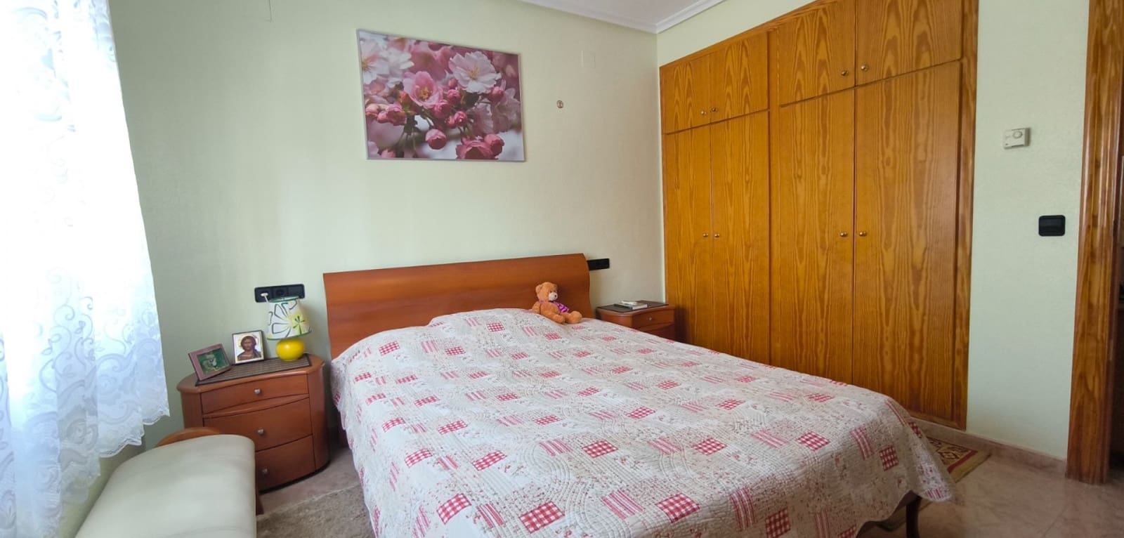 3 quarto Moradia para venda em Playa Flamenca com piscina - 570 000 € (Ref: 9436273)