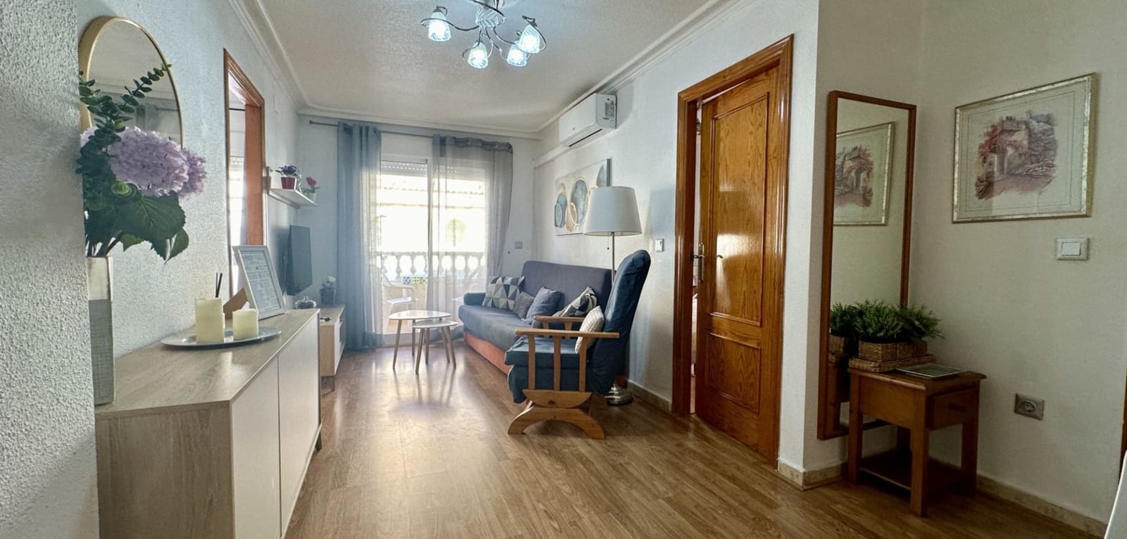 2 Zimmer Apartment zu verkaufen in Torrevieja - 159.000 € (Ref: 9445435)