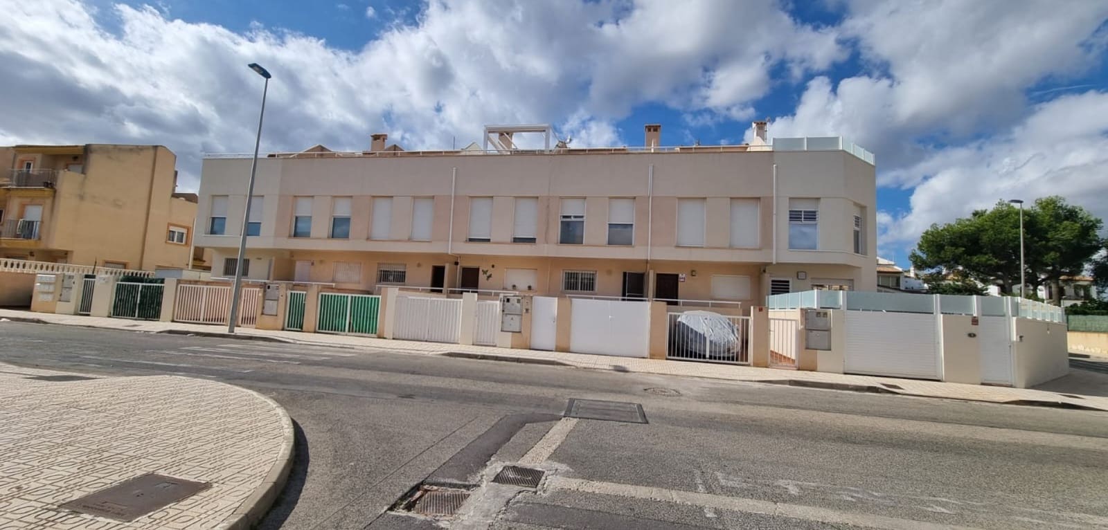 3 Zimmer Haus zu verkaufen in Los Dolses mit Pool - 185.000 € (Ref: 9453553)