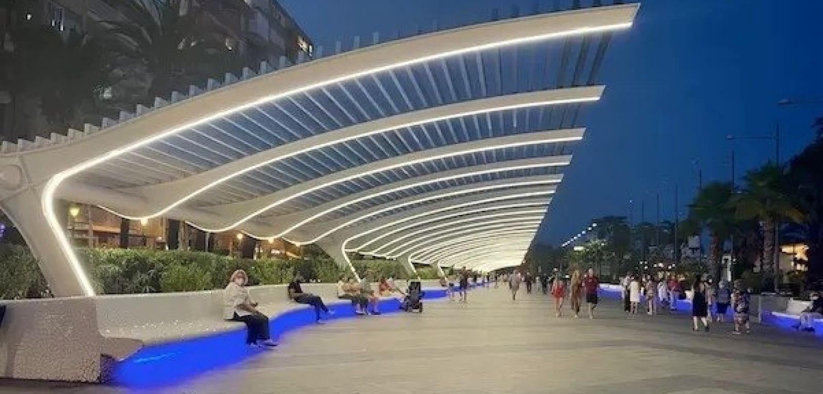 2 quarto Bungalow para venda em Torrevieja com piscina - 315 000 € (Ref: 9453554)